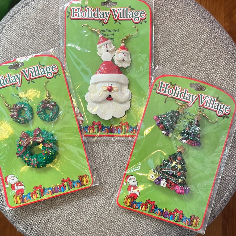Holiday Hand Painted Pins and Earrings Set